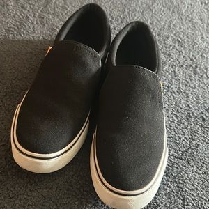 Black Nike shoes
